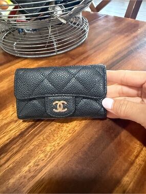 CHANEL Black Quilted Caviar Leather key  Case with Gold CC